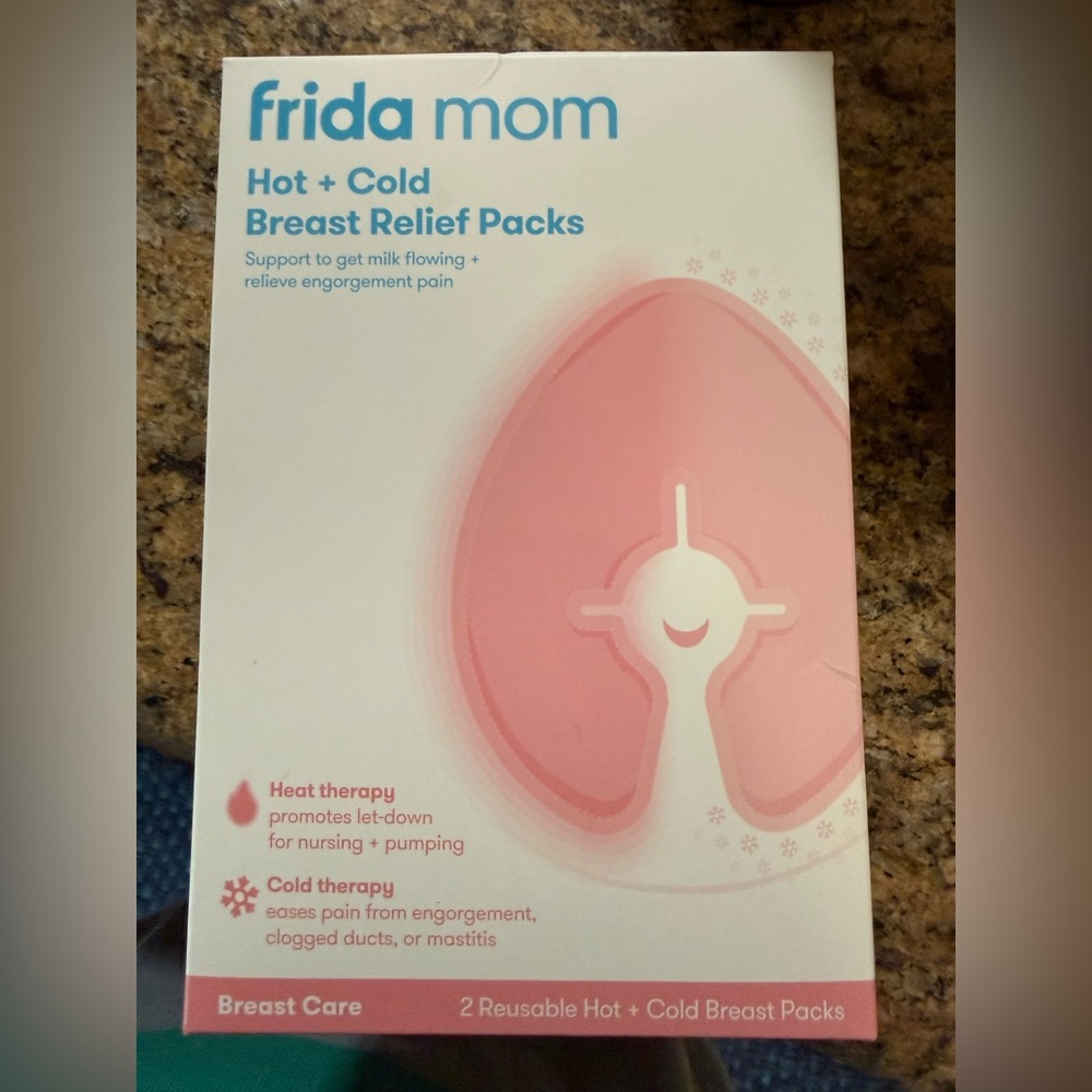 NIB Friday mom hot + cold breast relief packs